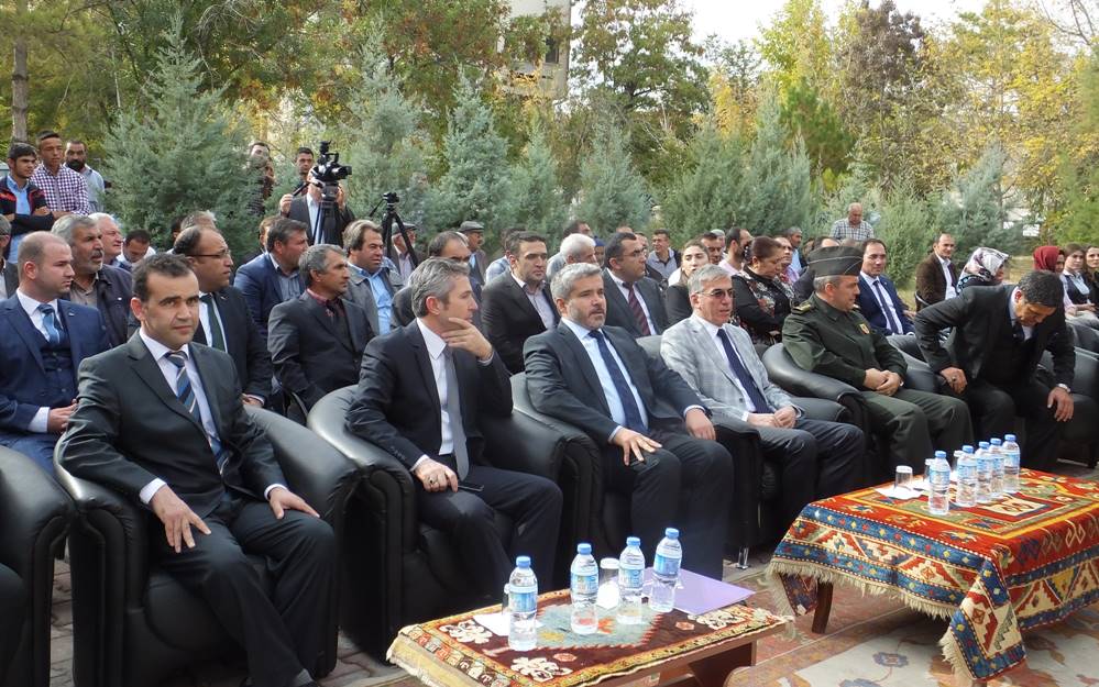 SULTANHANI BELDESİNE HALI FAKÜLTESİ AÇILDI
