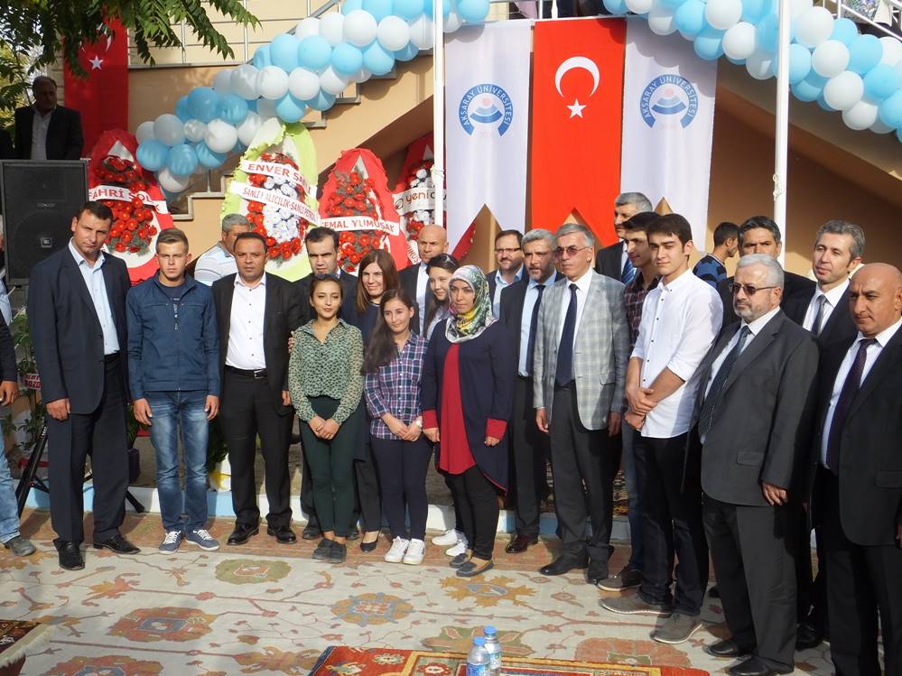 SULTANHANI BELDESİNE HALI FAKÜLTESİ AÇILDI