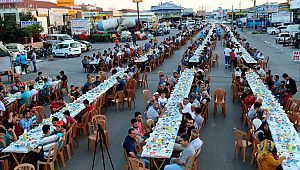 M.VEKİLİ CENGİZ AYDOĞDU VE BAŞKAN YAZGI SANAYİ ESNAFIYLA İFTARDA BULUŞTU