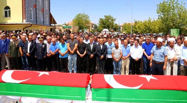 AKSARAY SİVİL ŞEHİTLERİNİ SON YOLCULUĞUNA UĞURLADI