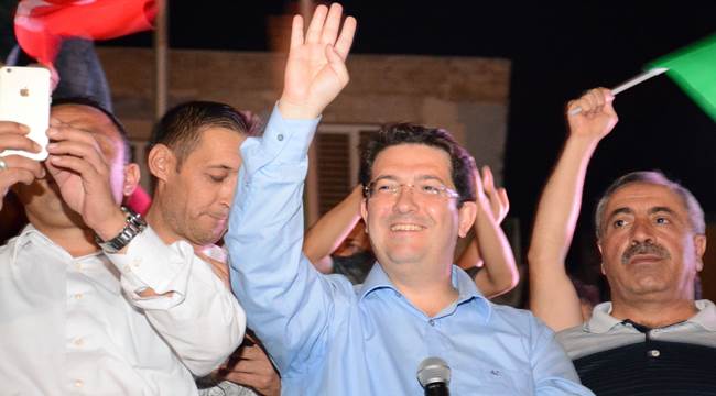 BAŞKAN YAZGI “TÜM DÜNYAYA DEMOKRASİ DERSİ VERİYORUZ”