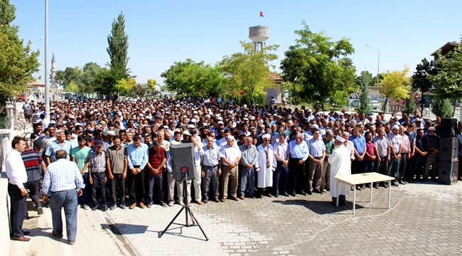 ESKİL'DE DARBEYE HAYIR PROGRAMI DÜZENLENDİ