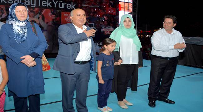 KAHRAMAN EMNİYET TEŞKİLATINA BAŞKAN YAZGI’DAN PLAKET