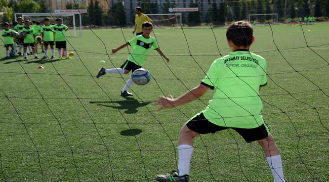 AKSARAY BELEDİYESİ 2016 YAZ SPOR OKULU SONA ERDİ