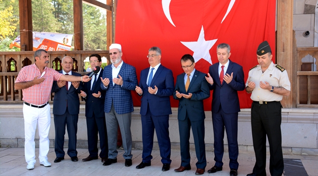 AKSARAY PROTOKOLÜNE DEMOKRASİ ÖDÜLÜ