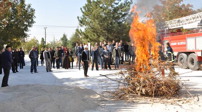 AKSARAY İL ÖZEL İDARESİNDE YANGIN VE TAHLİYE TATBİKATI