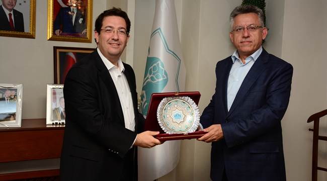 YOZGAT BELEDİYE BAŞKANI KAZIM ARSLAN BAŞKAN YAZGI’YI ZİYARET ETTİ