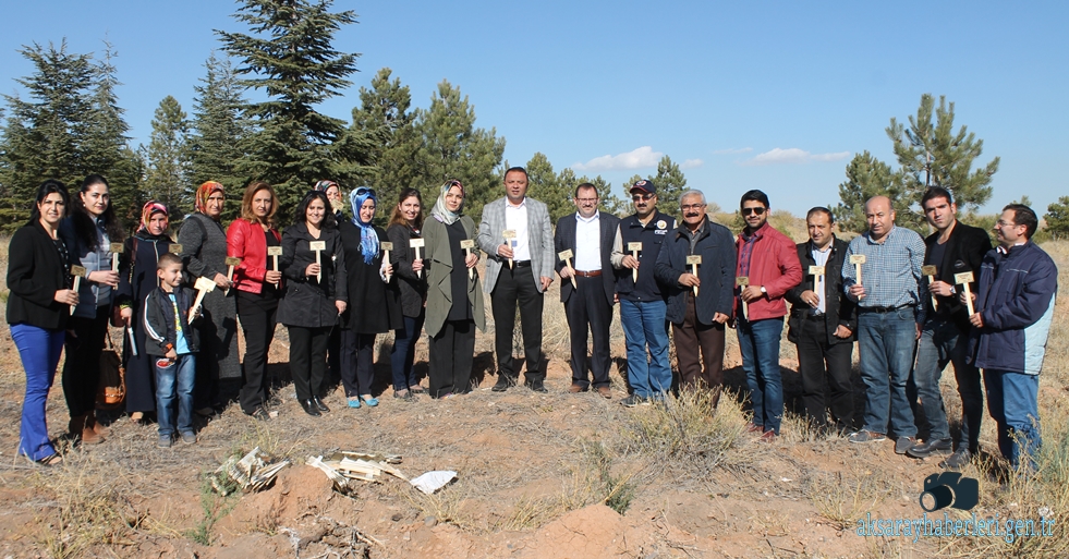 AKSARAY DA 246 ŞEHİT İÇİN 246 FİDAN TOPRAKLA BULUŞTU