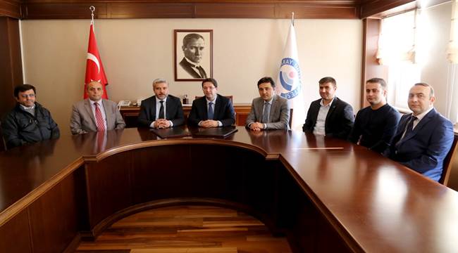 AKSARAY DA SOKAK HAYVANLARI ASÜ-BELEDİYE İŞBİRLİĞİYLE REHABİLİTE EDİLİYOR