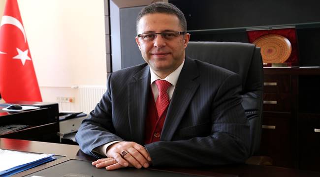 AKSARAY MÜHENDİSLİK FAKÜLTESİ DEKANLIĞINA PROF. DR. SEMİH EKERCİN ATANDI