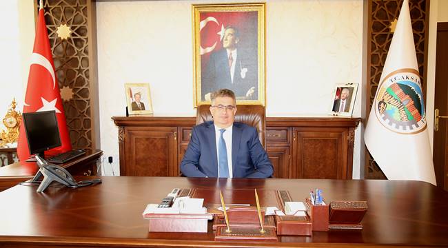 AKSARAY VALİSİ AYKUT PEKMEZ'İN ” 24 KASIM ÖĞRETMENLER GÜNÜ ” MESAJI