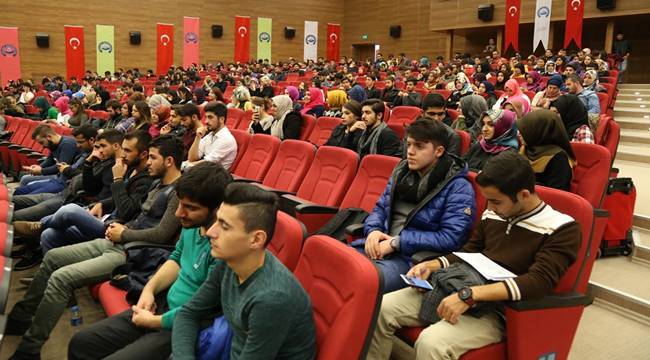 ASÜ’DE ÖĞRETMENLER GÜNÜ KUTLAMASI
