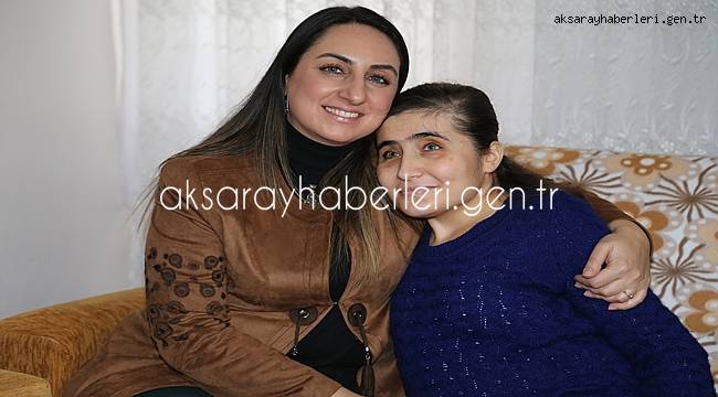 YEŞİM PEKMEZ 'DEN ENGELLERİ KALDIRAN TÜRKÇE ÖĞRETMENİ AYGÜL ALTUNTAŞ’A ZİYARET