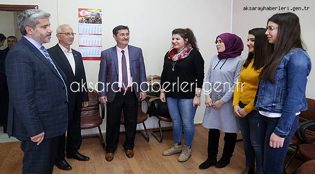 ASÜ'DE ÖĞRENCİ TOPLULUKLARINA ÇALIŞMA ODALARI TAHSİS EDİLDİ