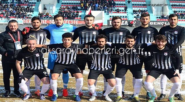 ÇUBUK SPOR KARŞISINDA 68 AKSARAY BELEDİYE SPOR DAN GOL ŞOV