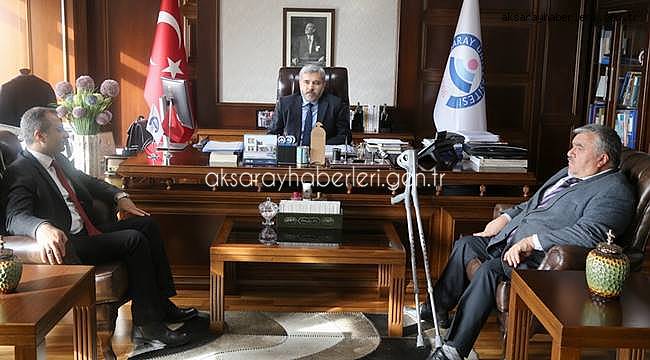 BEYAZAY DERNEĞİ’NDEN REKTÖR ŞAHİN’E ZİYARET