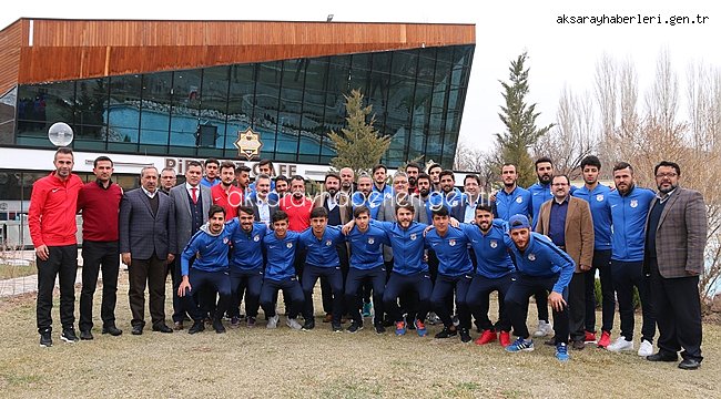 AKSARAY BELEDİYESPOR OYUNCULARINA MORAL KAHVALTISI