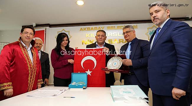 AKSARAY'DA NİKAHLARI KIYILAN 8 ÇİFT TABİ Kİ 'EVET' DEDİ