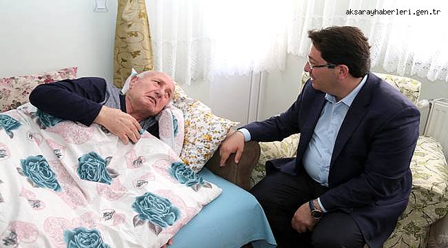BAŞKAN YAZGI YOĞUN MESAİNİN ARASINDA HASTA ZİYARETLERİNİ AKSATMIYOR