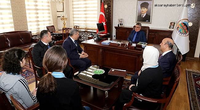 İŞADAMLARI, ÖĞRENCİLER ve KÖY MUHTARLARINDAN VALİ AYKUT PEKMEZ’E ZİYARET