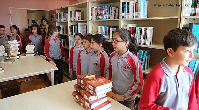 AKSARAY'DA MİNİK ÖĞRENCİLER ÜNİVERSİTEYİ TANIDI