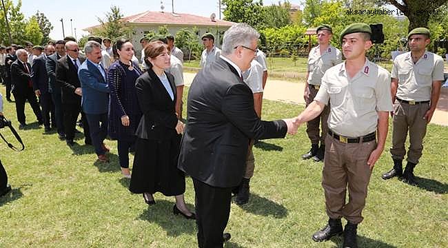 AKSARAY'DA RAMAZAN BAYRAMI BAYRAMLAŞMA TÖRENİ YAPILDI