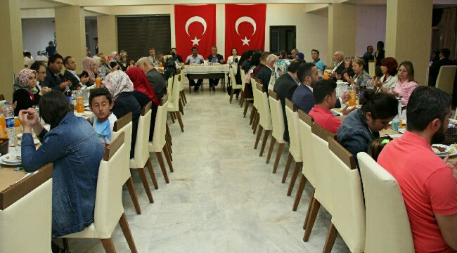 Aksaray da Şehit yakınları ve gaziler iftarda buluştu
