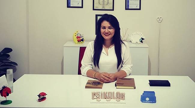PSİKOLOG AYSUN HIZLI OKUR’DAN BAYRAMDA ÇOCUK PSİKOLOJİ ÜZERİNE ÖNEMLİ TAVSİYELER