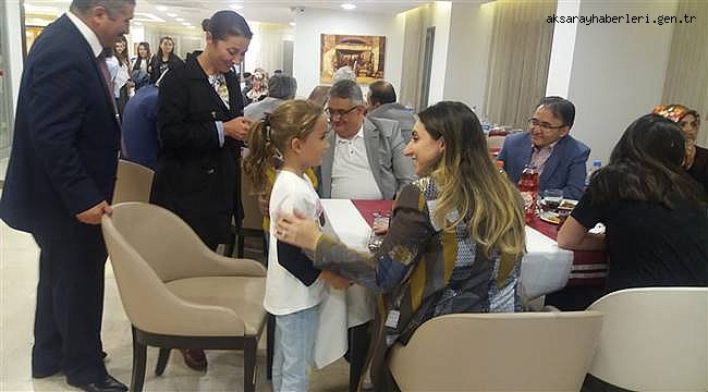 VALİ AYKUT PEKMEZ VE EŞİ YEŞİM PEKMEZ HANIMEFENDİ ÇOCUKLARLA İFTAR YAPTI