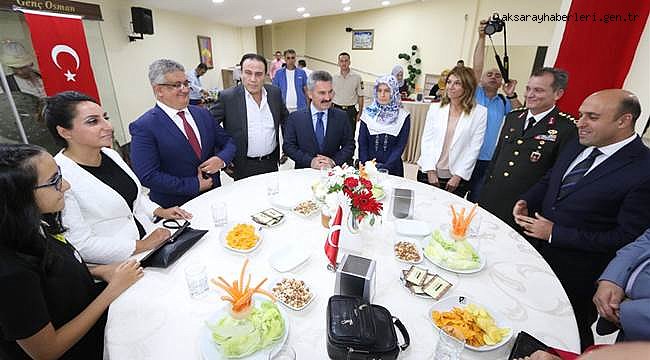 AKSARAY'DA 30 AĞUSTOS RESEPSİYONUNA YOĞUN İLGİ