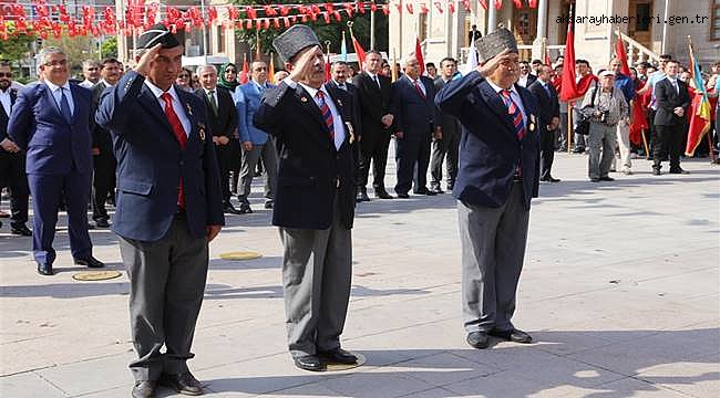 AKSARAY 15 TEMMUZ MİLLİ İRADE MEYDANINDA GAZİLER GÜNÜ KUTLANDI