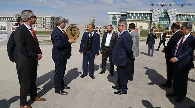 AKSARAY ÜNİVERSİTESİNDE 15 TEMMUZ MEYDANI