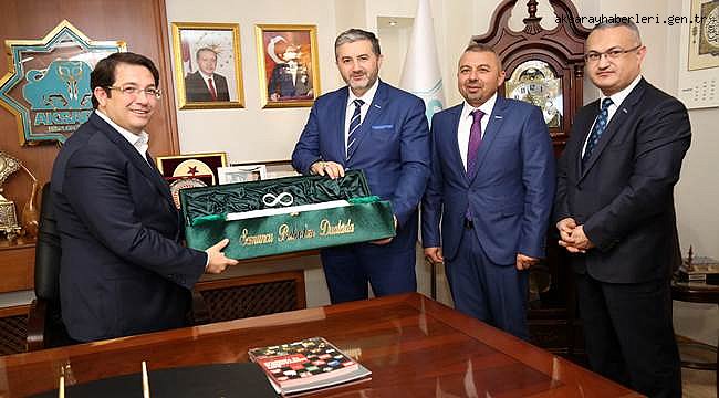 MÜSİAD GENEL BAŞKANI ABDURRAHMAN KAAN, BAŞKAN YAZGI’YI ZİYARET ETTİ