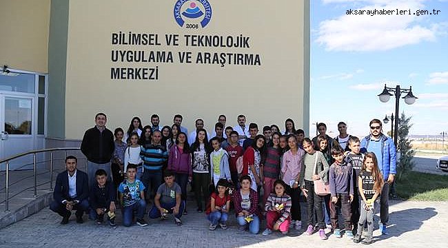 YEŞİLTEPE ORTAOKUL ÖĞRENCİLERİ ÜNİVERSİTEYLE TANIŞTI