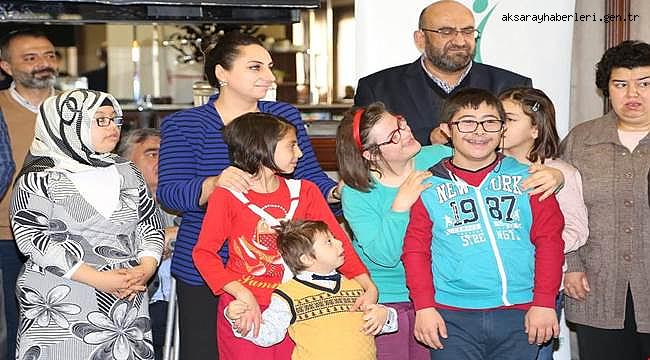 AKSARAY’DA 3 ARALIK DÜNYA ENGELLİLER GÜNÜ GERÇEKLEŞTİRİLEN KAHVALTI ETKİNLİĞİ İLE KUTLANDI
