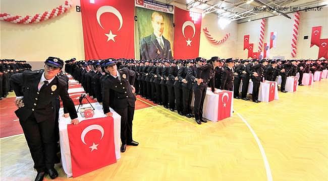 AKSARAY ŞEHİT ÖNDER GÜZEL POLİS MESLEK EĞİTİM MERKEZİ'NDEN 651 POLİS ADAYI MEZUN OLDU 