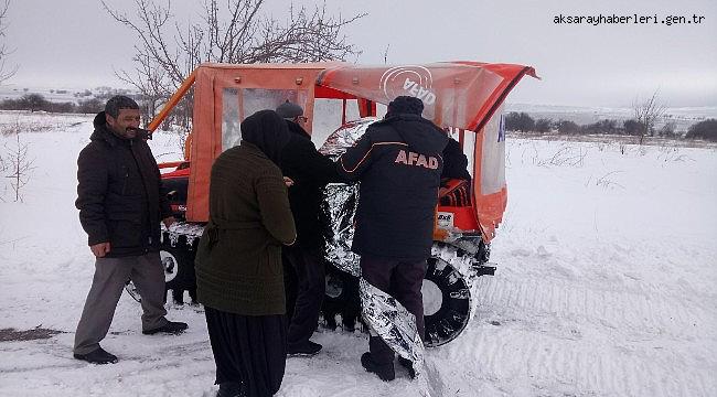 Aksaray AFAD ekipleri, yoğun kar yağışı nedeniyle mağdur olan vatandaşlarımızın yardımına yetişti