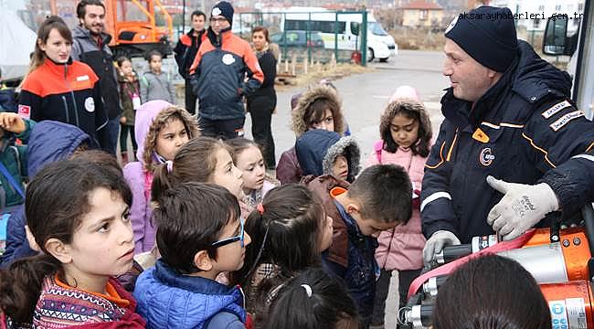 AKSARAY AFAD- EMLAK KREDİ İLKÖĞRETİM OKULU ÖĞRENCİLERİNDEN ZİYARET