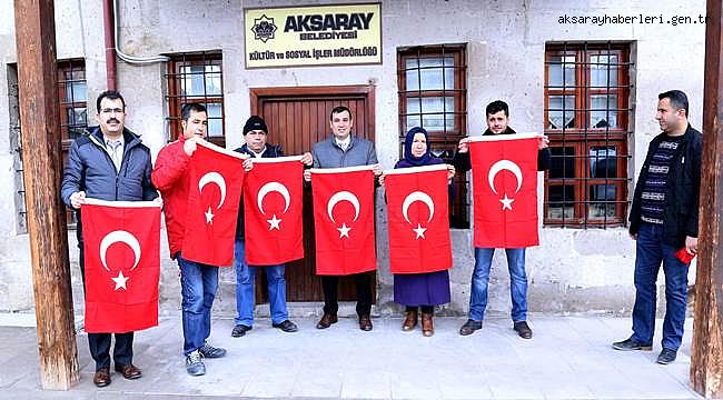 AKSARAY BELEDİYESİ MEHMETÇİĞE DESTEK İÇİN BAYRAK KAMPANYASI BAŞLATTI