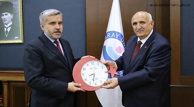 PTT BAŞMÜDÜRÜ’NDEN REKTÖR ŞAHİN’E NEZAKET ZİYARETİ