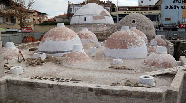 AKSARAY'DA 800 YILLIK TARİHİ II. KILIÇARSLAN HAMAMI GÜN YÜZÜNE ÇIKIYOR