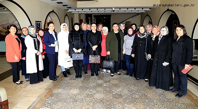YEŞİM PEKMEZ “BİRBİRİMİZİ TANIMALI, İYİ DOSTLUKLAR KURMALIYIZ