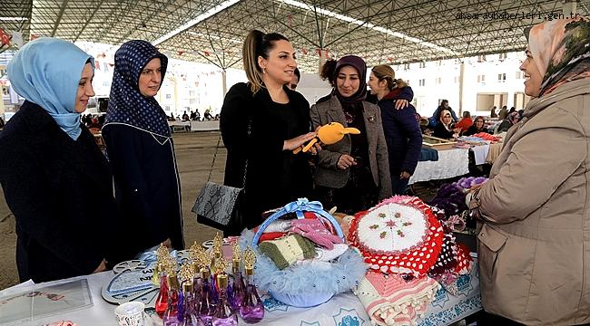 YEŞİM PEKMEZ'DEN AKSARAYLILARA ÇAĞRI "ALIŞVERİŞLER HANIMELİ PAZARINDAN"