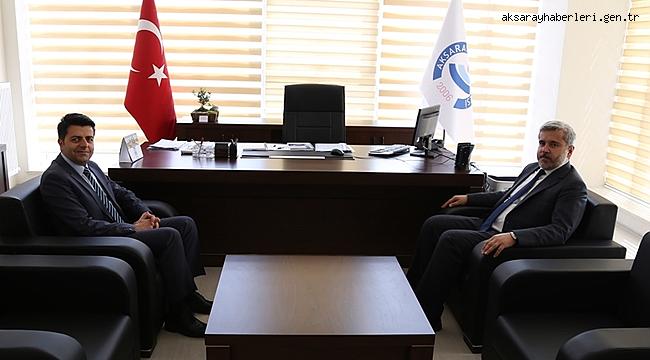 REKTÖR ŞAHİN DEN DEKAN DARILMAZ’A HAYIRLI OLSUN ZİYARETİ