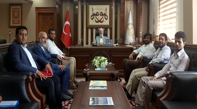 YEMENLİ ÖĞRENCİLERDEN  İL MÜFTÜSÜ BAL'A TEŞEKKÜR ZİYARETİ