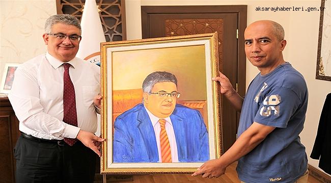 AFGAN SANATÇIDAN VALİ PEKMEZ’E ZİYARET