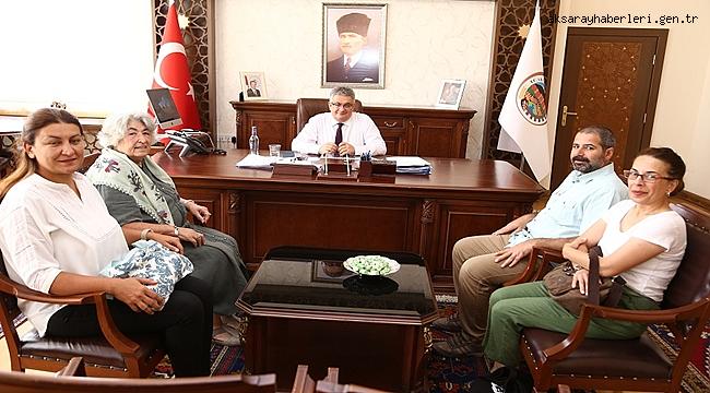 GÜVERCİNKAYASI KAZI EKİBİ VALİ AYKUT PEKMEZ’İ ZİYARET ETTİ