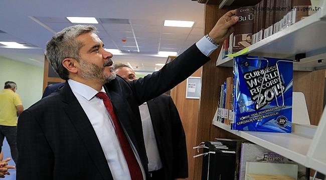 KÜTÜPHANELER ŞEHRİ CANLI TUTAN MERKEZLERDİR