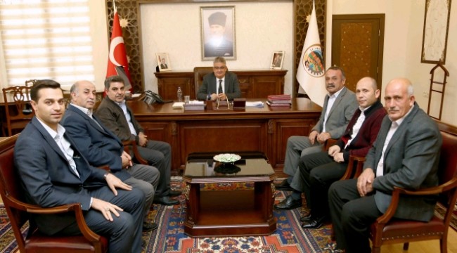 Şoförler Odası yeni yönetim kurulu Vali Pekmez’i ziyaret etti