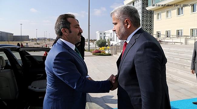 VALİ ALİ MANTI, REKTÖR ŞAHİN’E İADE-İ ZİYARETTE BULUNDU
